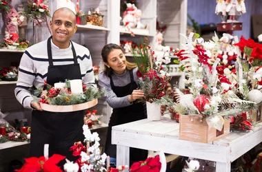 holiday retail workers